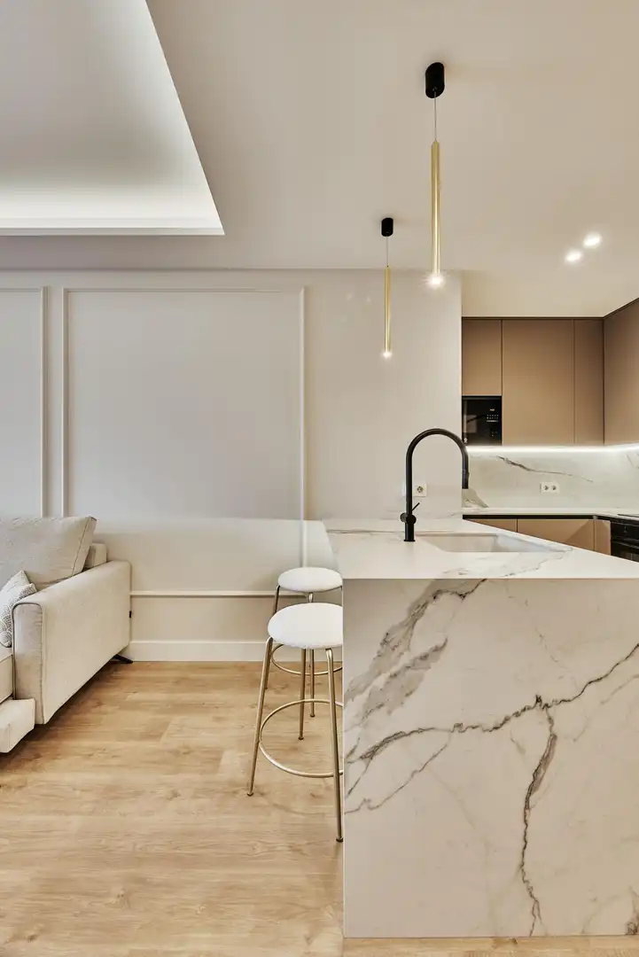 Cuina de Apartament en venda en Madrid amb Calefacció, Terrassa i Moblat