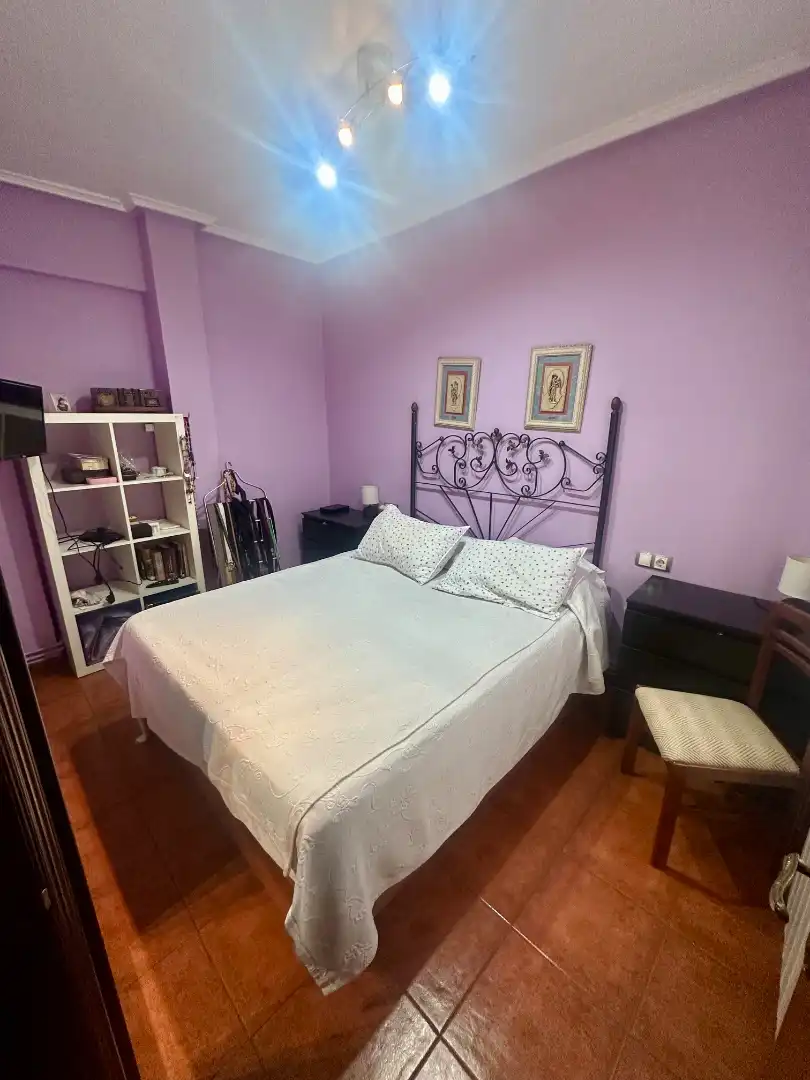 Bedroom of Flat for sale in Barakaldo   with Furnished