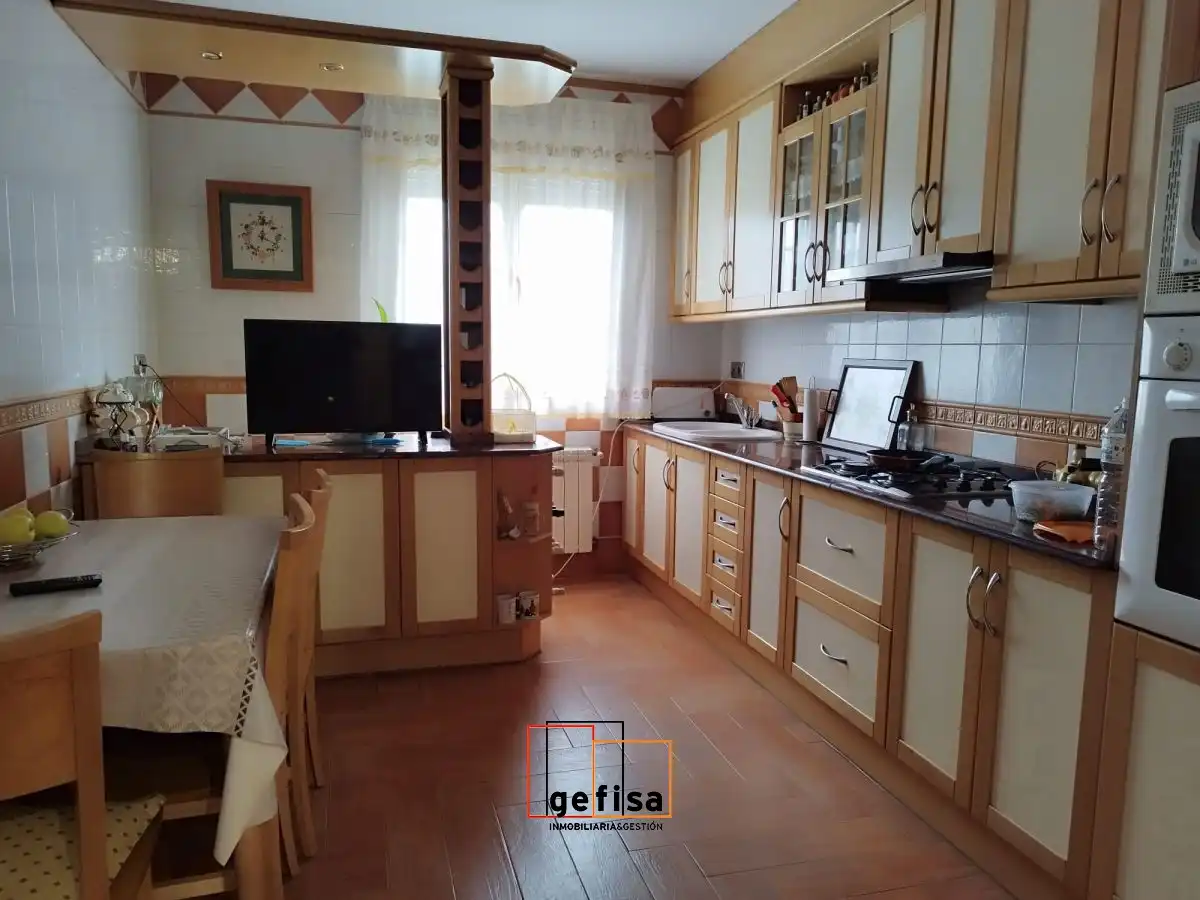 Cocina de Casa o chalet en venta en Valdepeñas con Calefacción, Trastero y Piscina