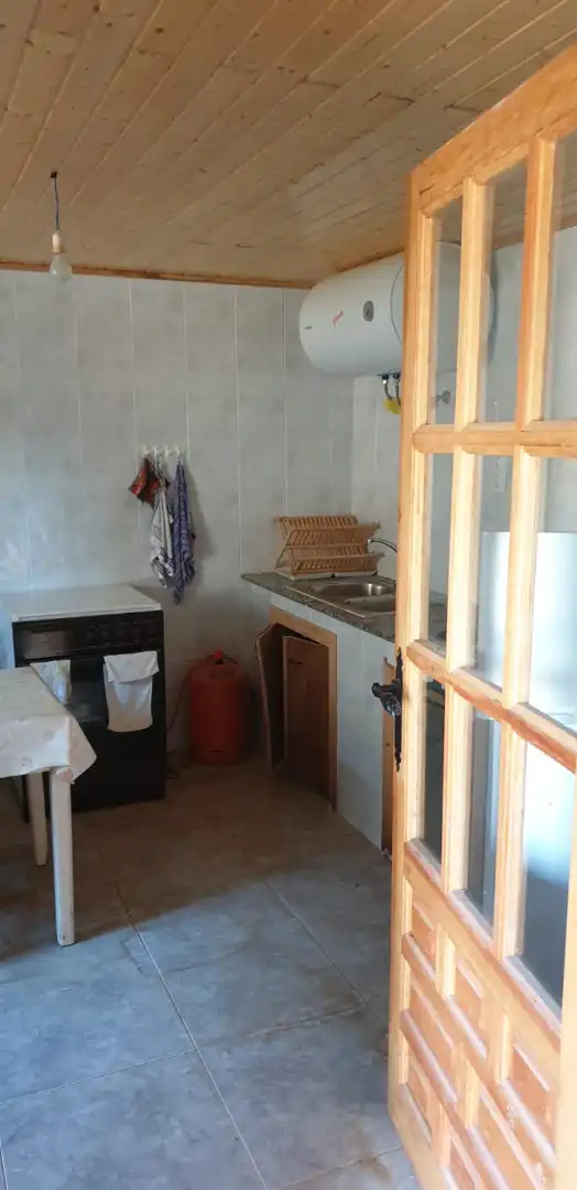 Cuina de Casa o xalet en venda en Valle de Manzanedo amb Jardí privat, Moblat i Balcó