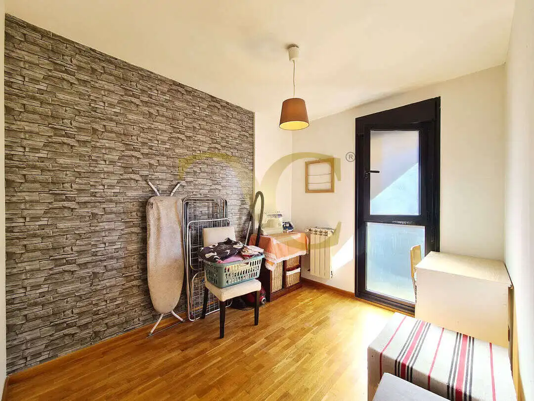 Casa adosada en venta en Gijón  con Calefacción, Jardín privado y Terraza