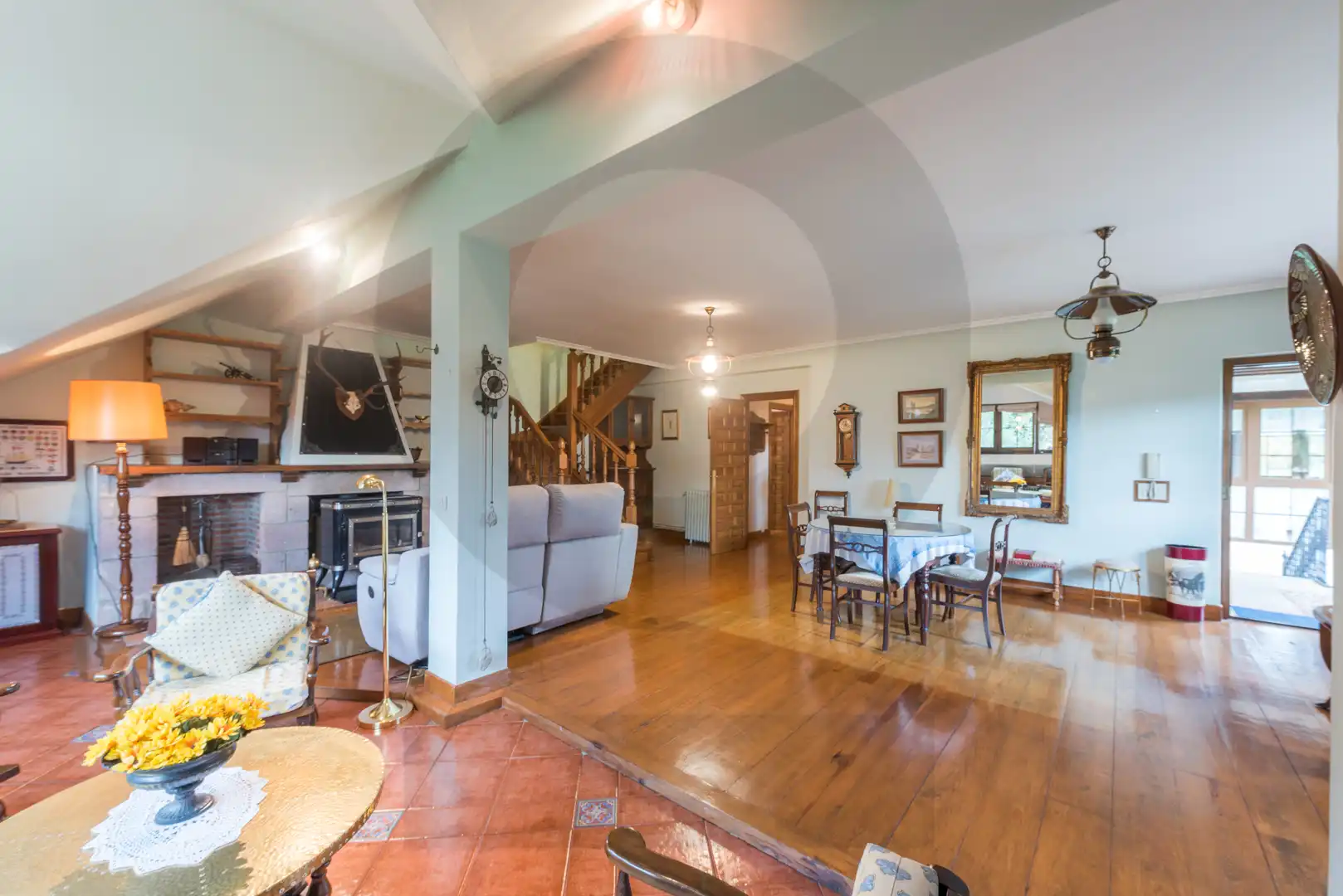 Sala de estar de Casa o chalet en venta en Ruente con Calefacción, Jardín privado y Parquet