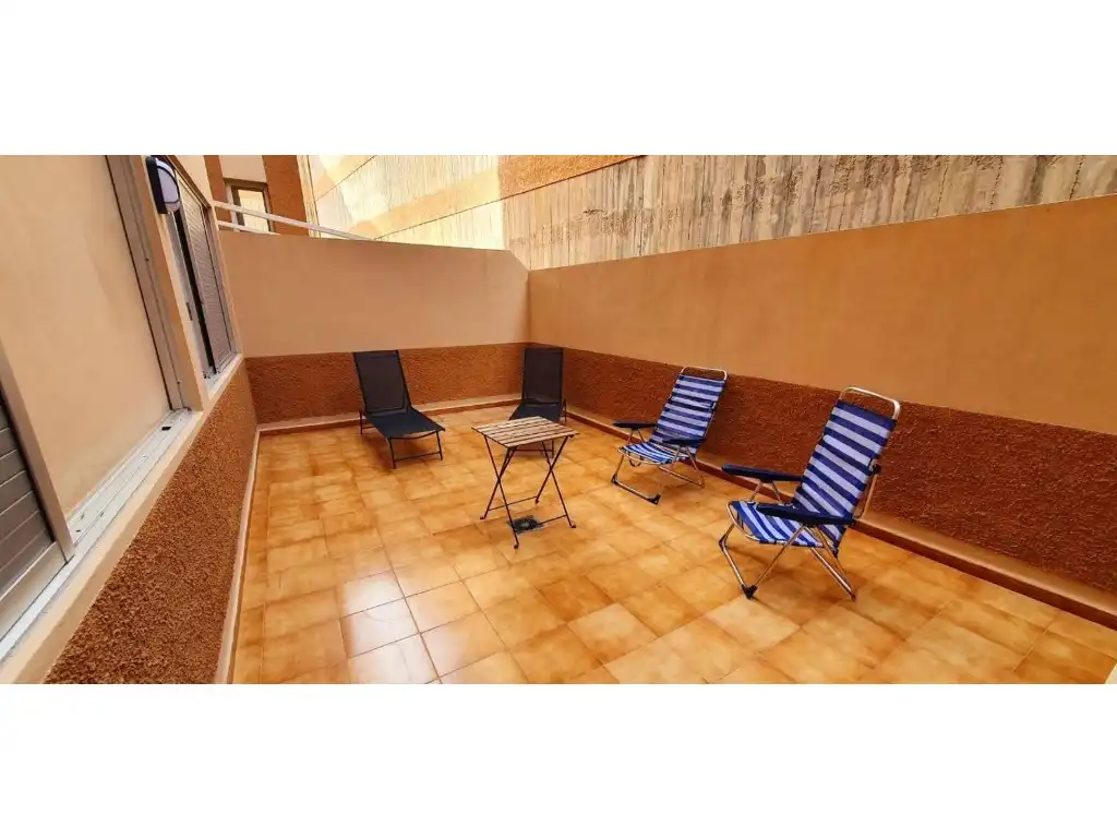 Terraza de Piso en venta en El Rosario con Terraza y Piscina