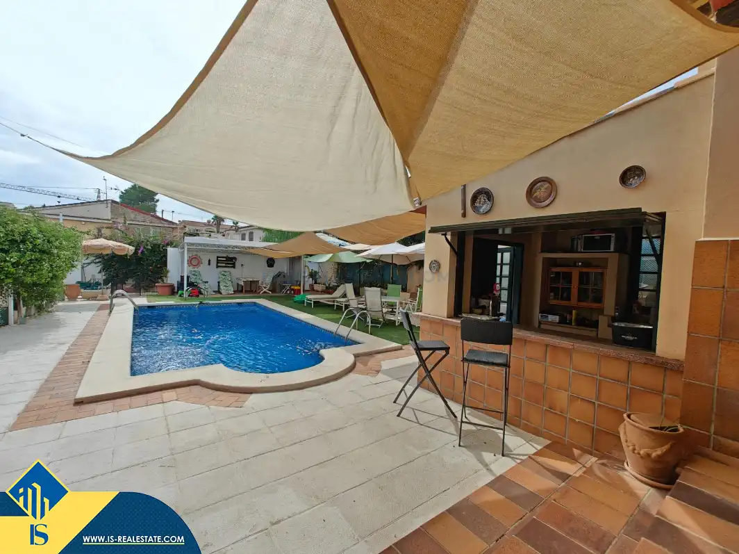 Villa con terrazza in vendita a Los Balcones - Los Altos