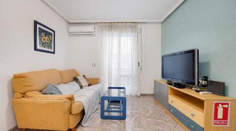 Foto 4 de Piso en venta en Avenida de Pinoso, 12, El Acequión, Alicante