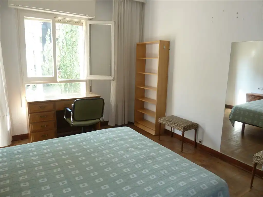 Dormitori de Pis en venda en  Pamplona / Iruña amb Calefacció, Parquet i Terrassa