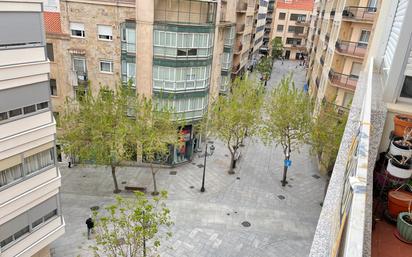 Exterior view of Flat for sale in Salamanca Capital  with Heating, Furnished and Balcony