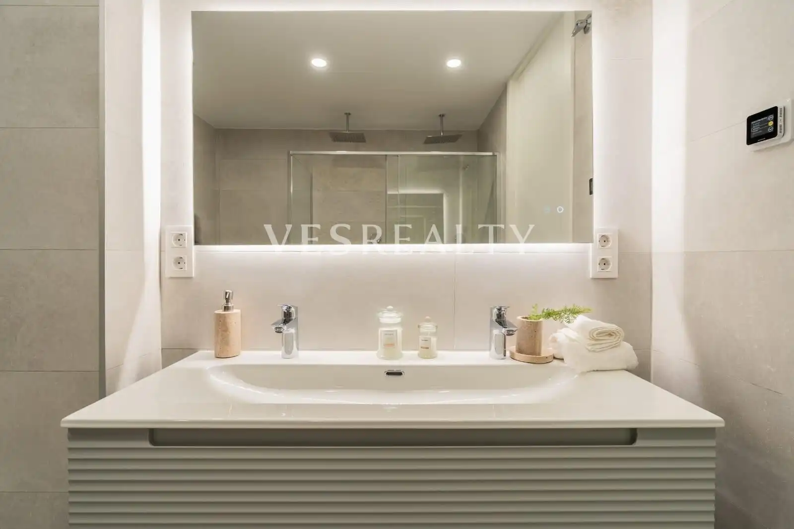 Detached homes for sale in Montebello - Nou Espai