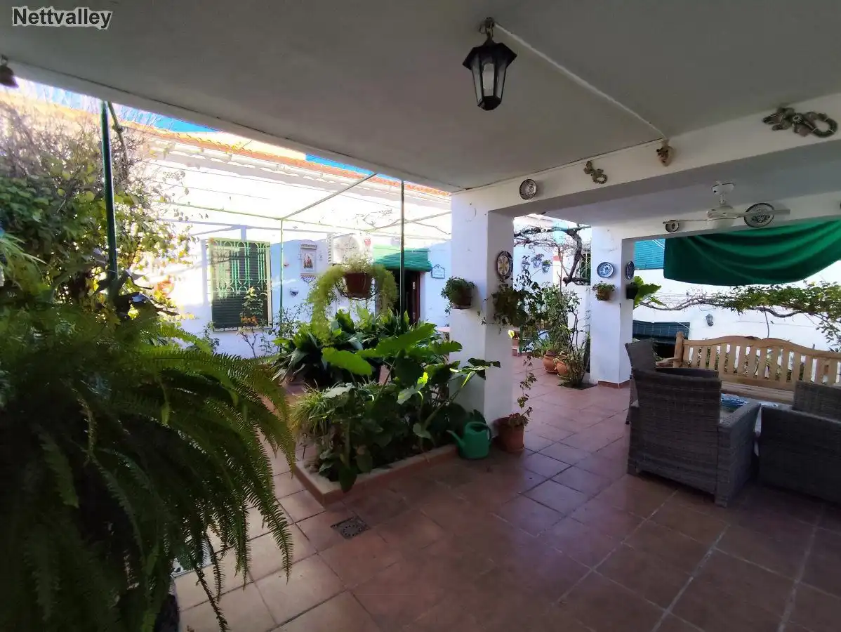 Jardí de Casa o xalet en venda en El Pinar amb Terrassa