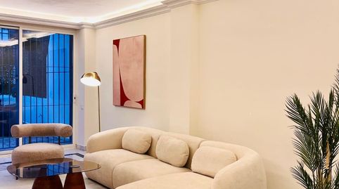 Foto 4 de Casa adosada en venta en Calle Calle Ramón Gómez de la Serna, Playa de la Fontanilla, Marbella