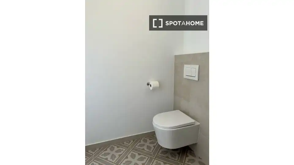 Room in Ríos Rosas - Nuevos Ministerios
