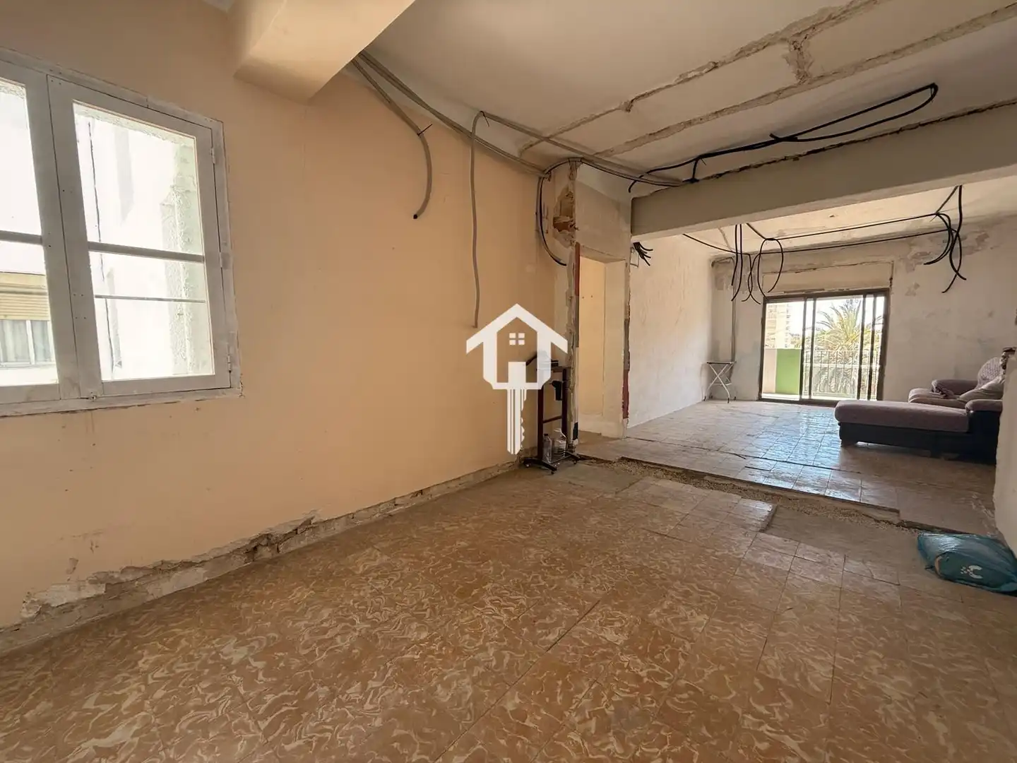 Piso en venta en Alicante / Alacant con Trastero