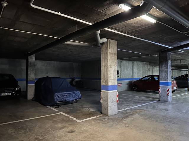 Garaje en Venta en Carrer de la Reina Amàlia, 37 en El Raval