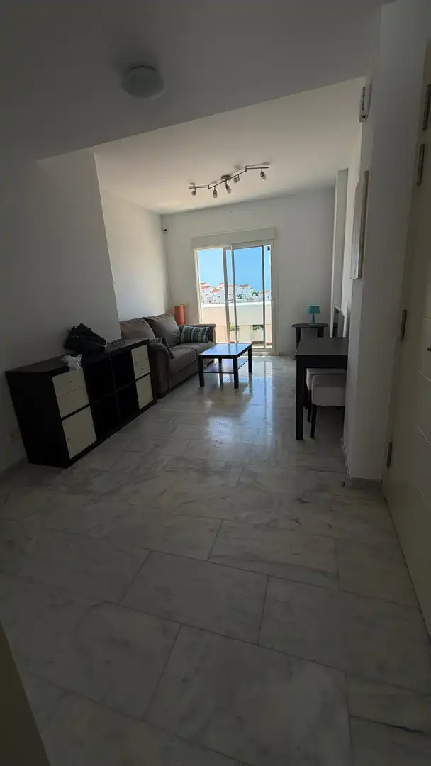 Sala de estar de Ático en venta en Estepona con Aire acondicionado, Calefacción y Terraza