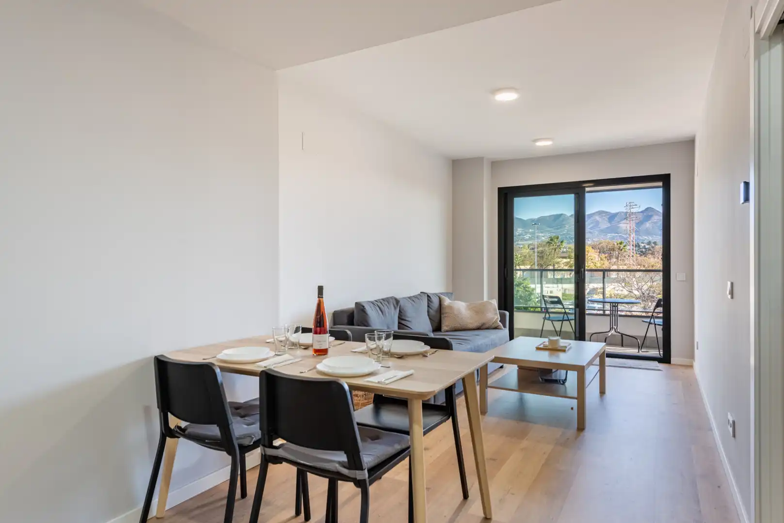 Apartament amb terrassa en venda a Las Lagunas, imagen 3