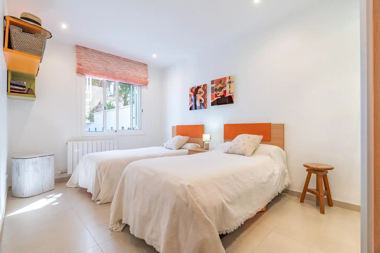 Dormitori de Casa o xalet en venda en Cambrils amb Aire condicionat, Calefacció i Jardí privat