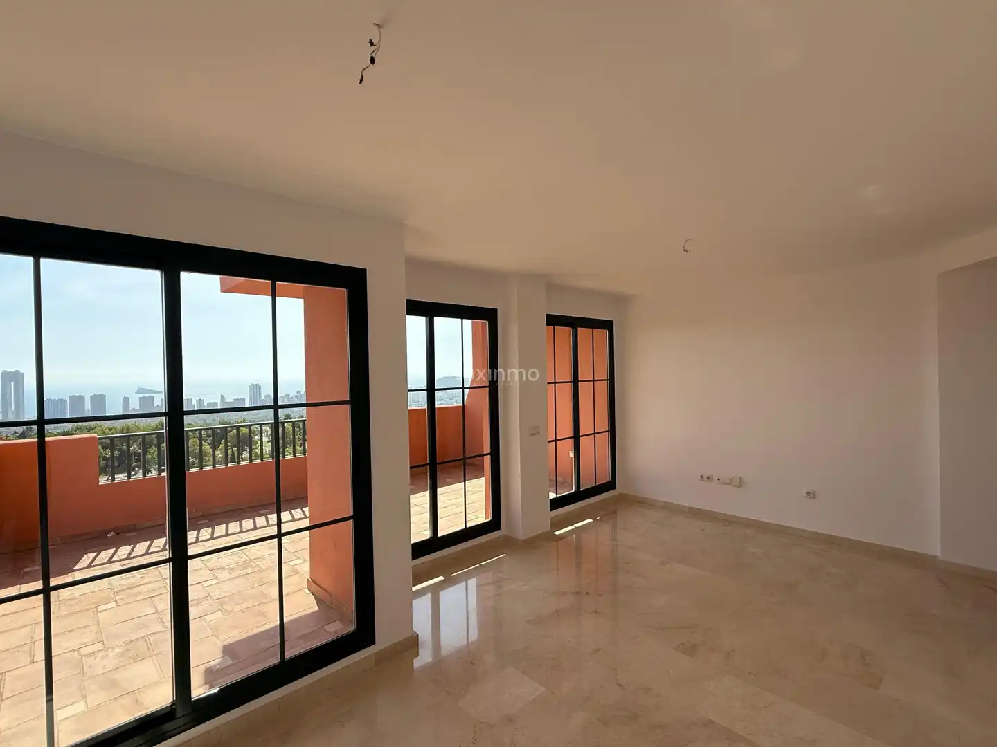 Living room of Attic for sale in Golf Bahía