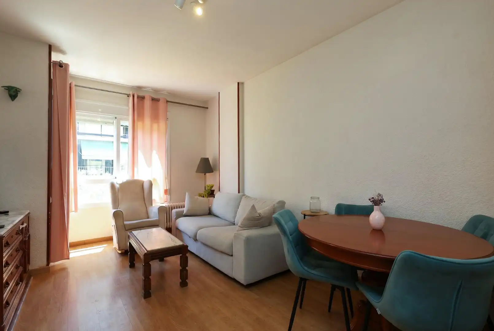 Flat with pool for sale in Sants - Montjuïc, imagen 4