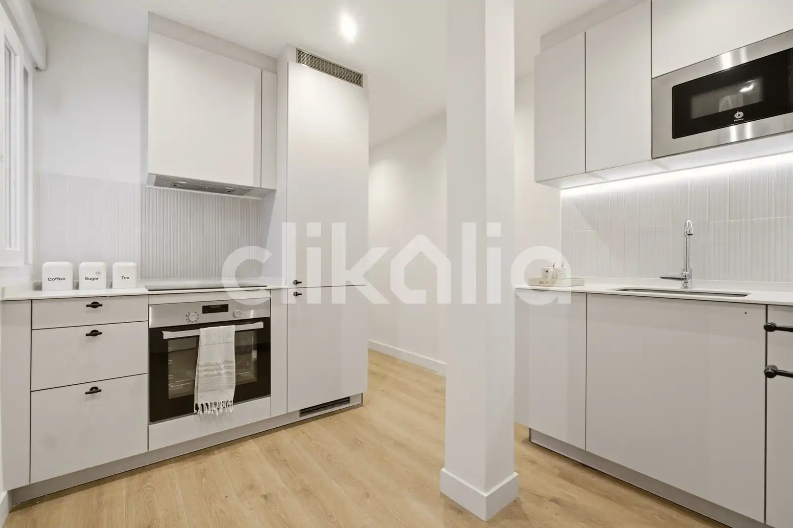 Küche von Wohnung zum Verkauf in Madrid mit Klimaanlage, Heizung und Terrasse
