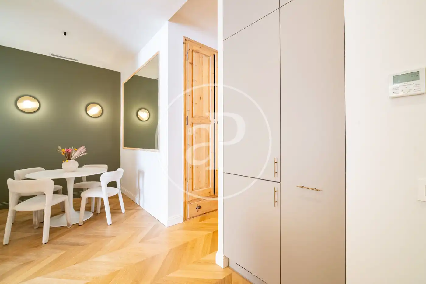 Piso en venta en Barcelona con Aire acondicionado, Calefacción y Terraza