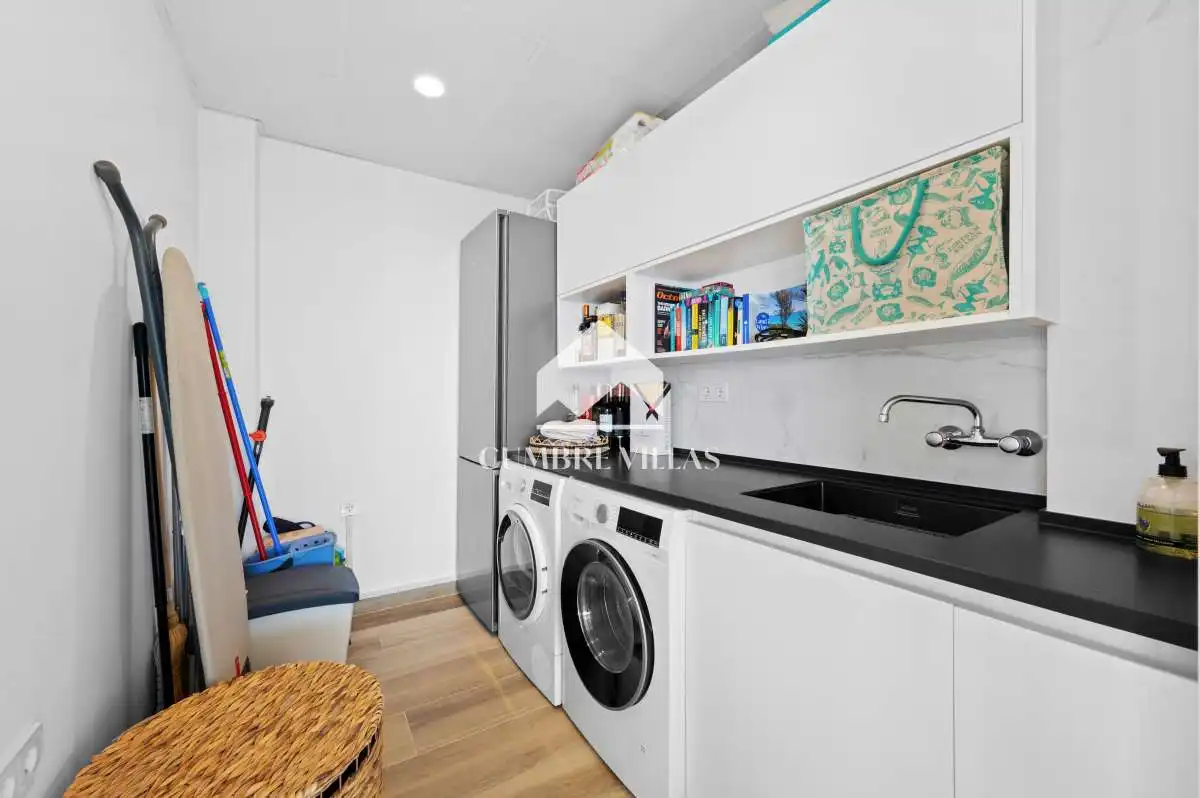 Habitación de Casa o chalet en venta en Almuñécar con Jardín privado, Terraza y Trastero
