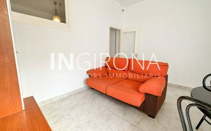Bedroom of Flat to rent in Girona Capital