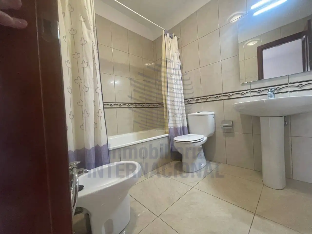 Piso en venta en Montaña - Zamora