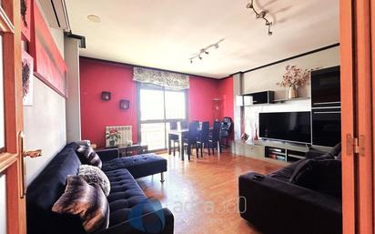 Living room of Flat for sale in  Logroño  with Air Conditioner, Heating and Storage room