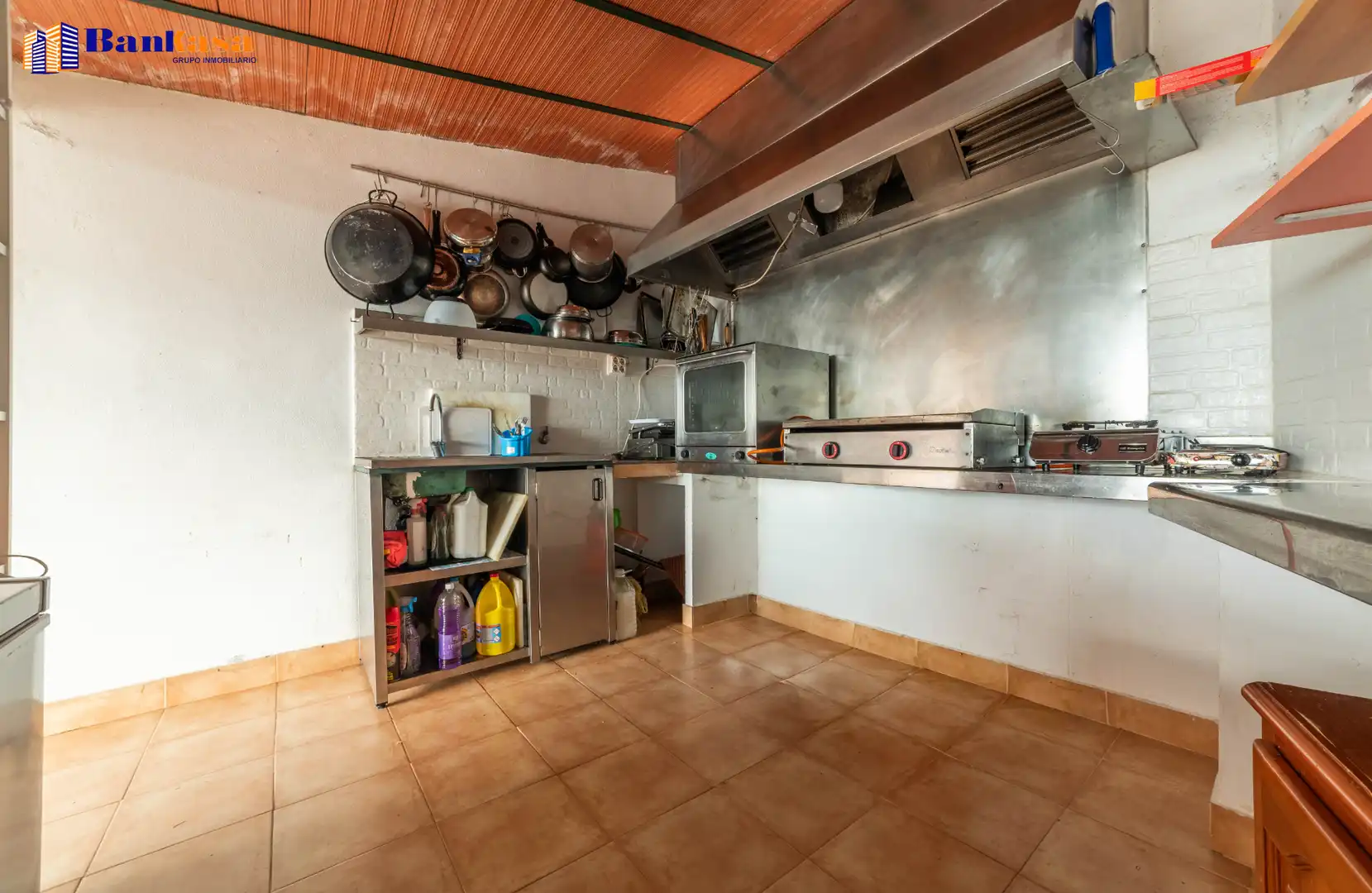Cocina de Casa o chalet en venta en Casabermeja con Jardín privado, Piscina y Amueblado