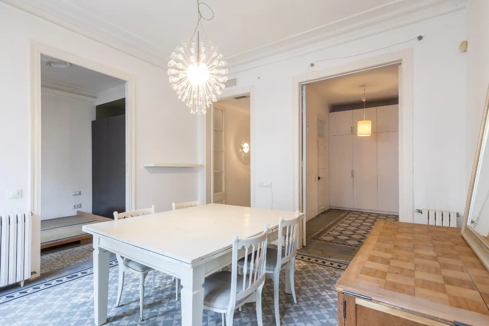 Comedor de Piso en venta en Barcelona con Calefacción, Terraza y Amueblado