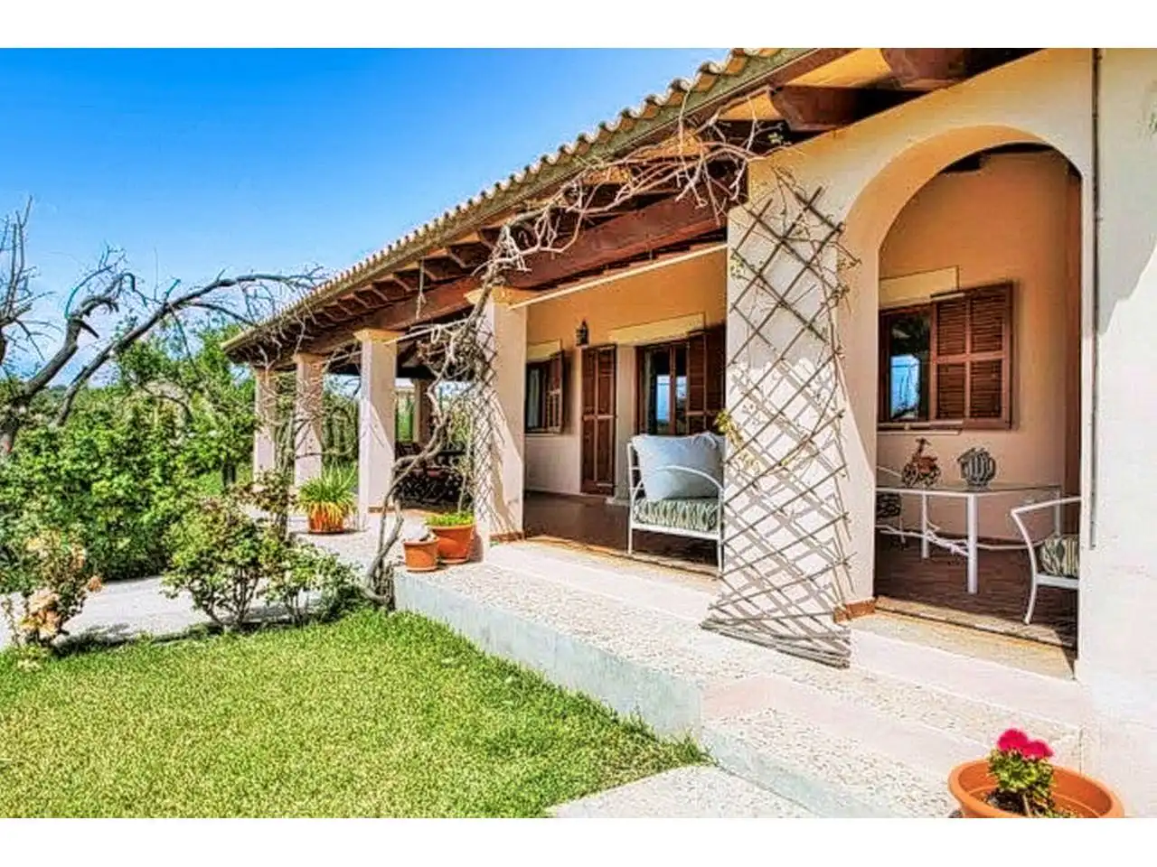 Maison rustique avec piscine à vendre à Poligono 17 127