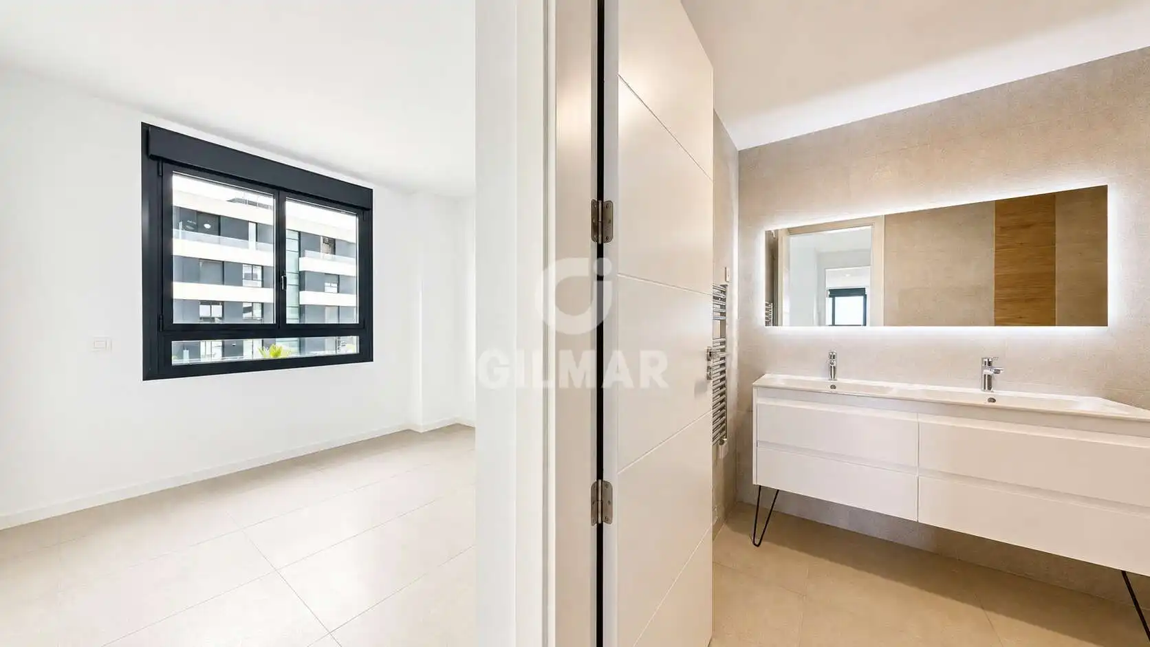 Habitación de Piso en venta en Torremolinos con Calefacción, Jardín privado y Trastero
