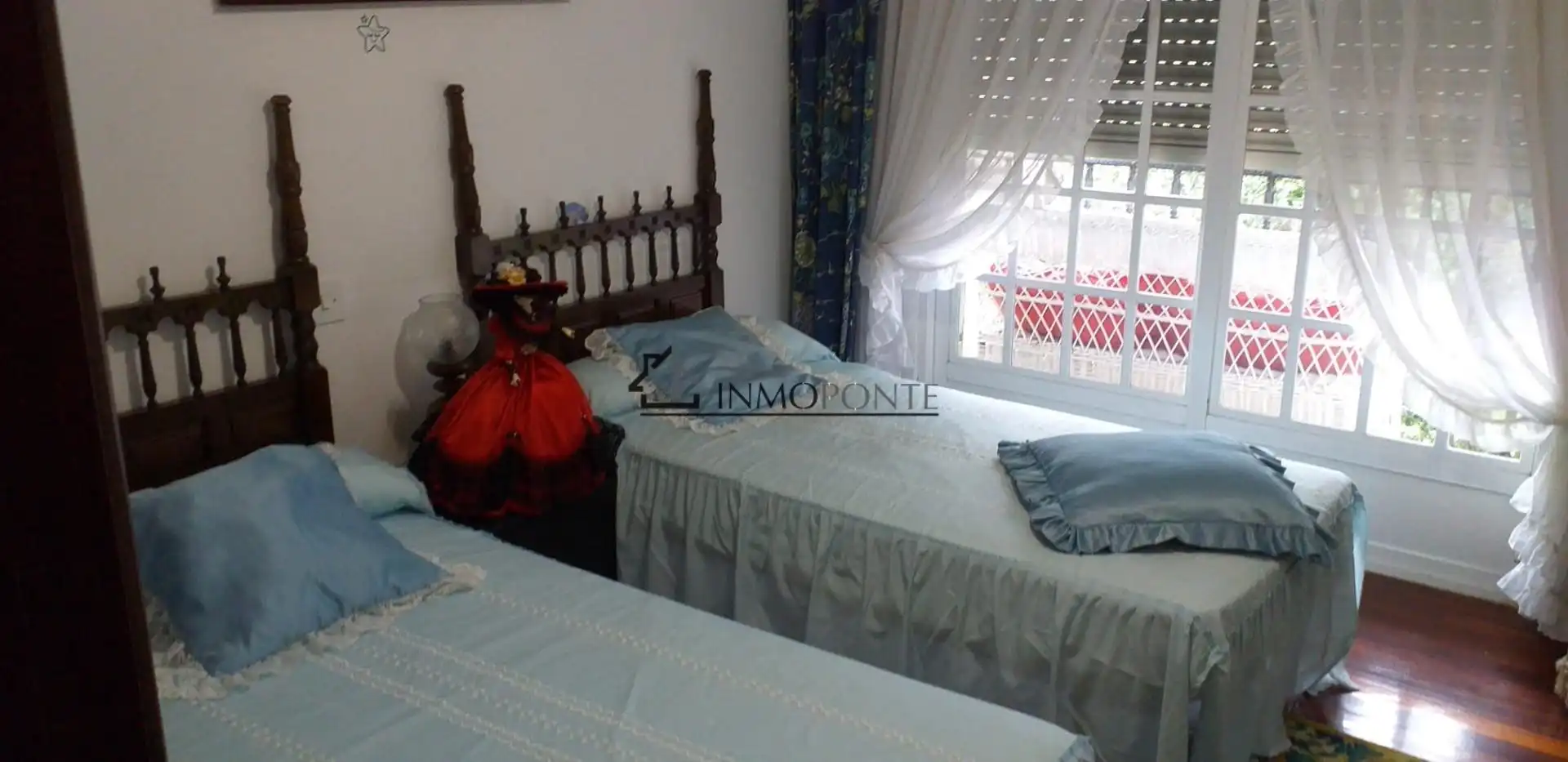 Habitación de Casa o chalet de alquiler en Vilagarcía de Arousa con Calefacción, Jardín privado y Trastero