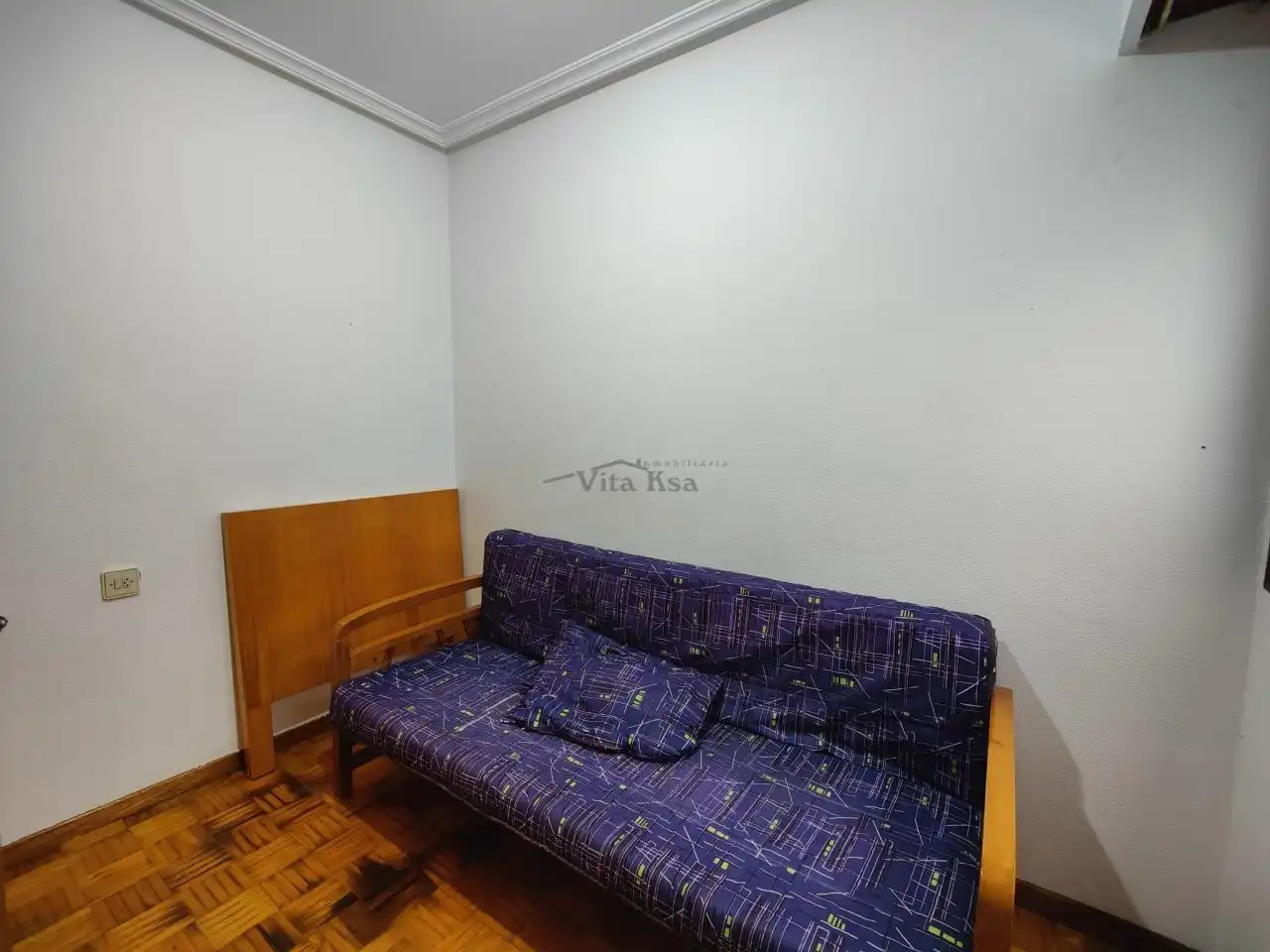 Bedroom of Flat for rent in Ourense Capital   with Heating, Storage room and Furnished