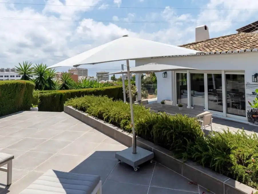 Chalet con piscina en venta en Torreblanca del Sol, imagen 5