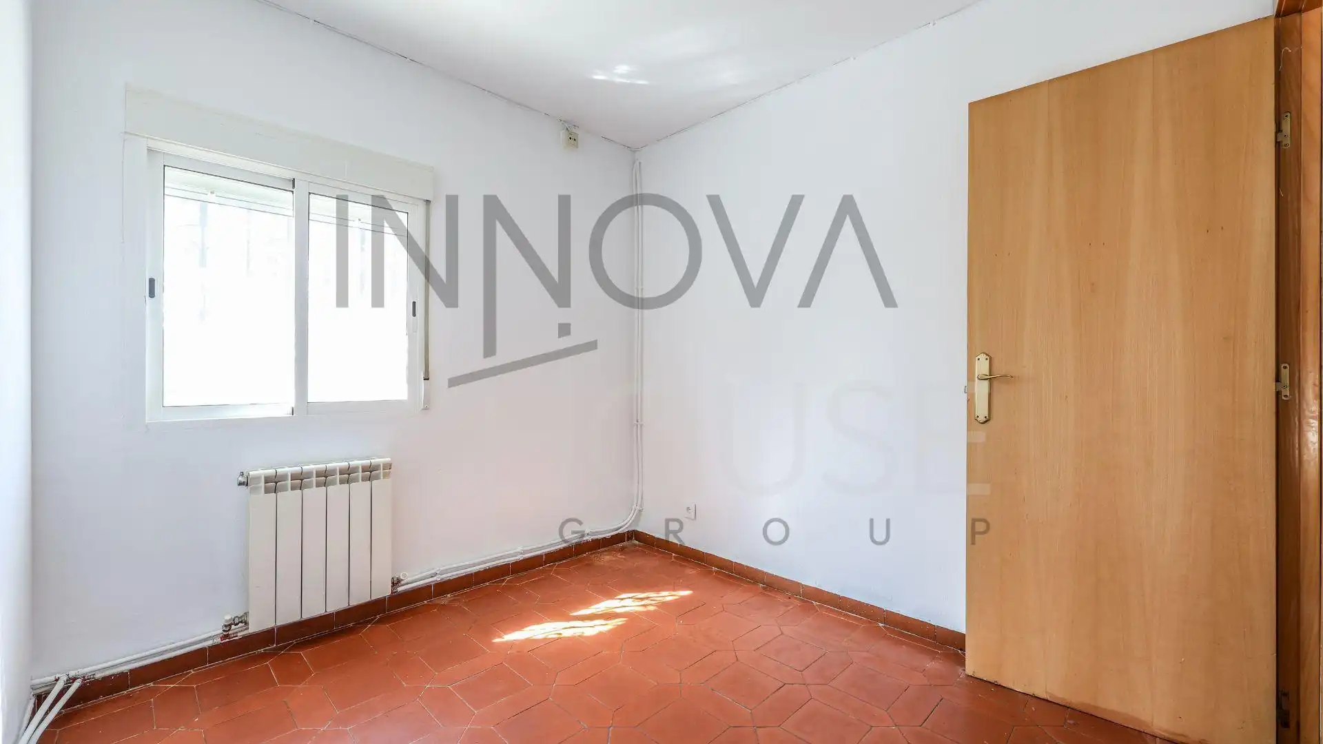 Dormitori de Casa o xalet en venda en Talamanca de Jarama amb Jardí privat, Terrassa i Piscina