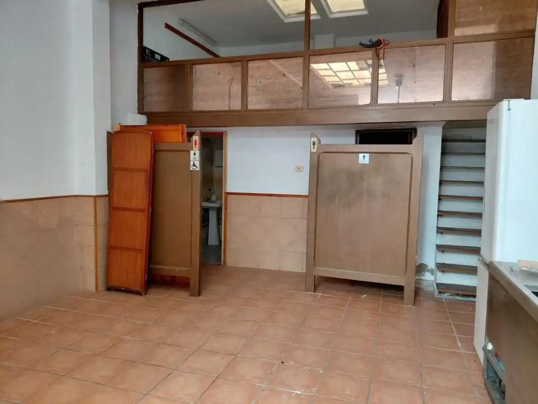 Local en venta en Corbera con Calefacción