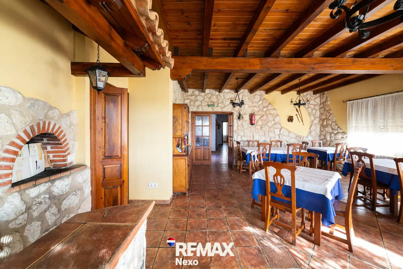 Buildings for sale in San Llorente