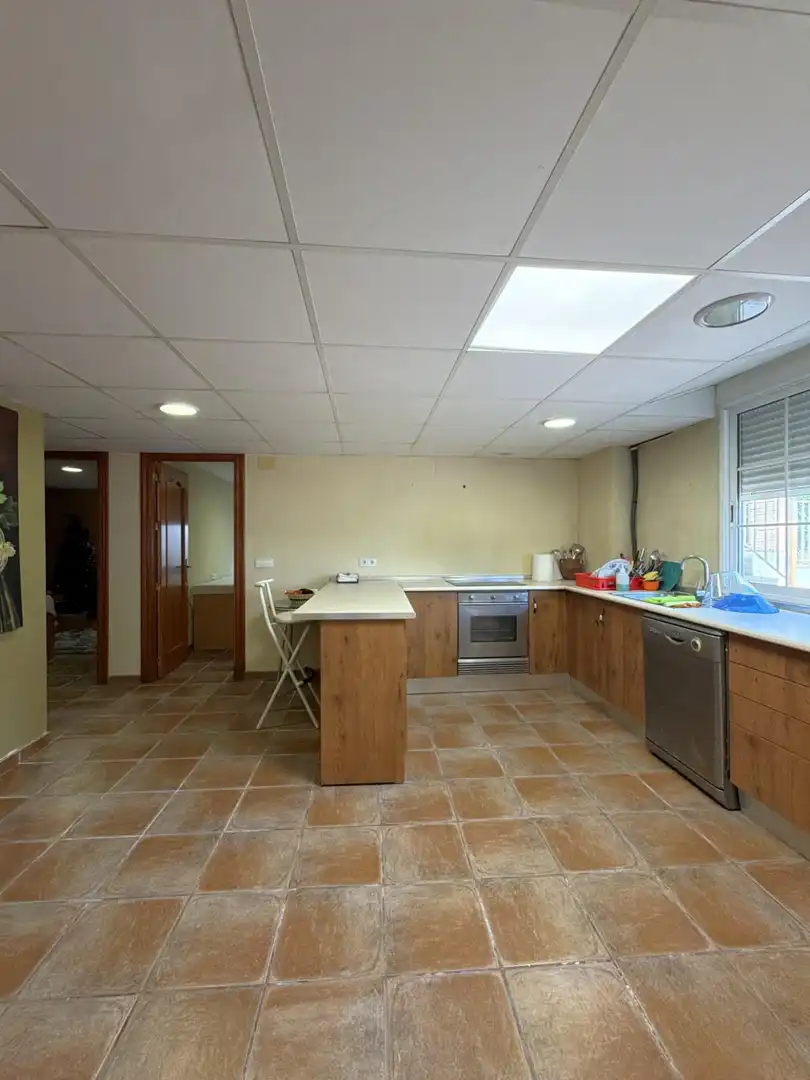 Cocina de Casa o chalet en venta en Murcia con Aire acondicionado, Calefacción y Jardín privado