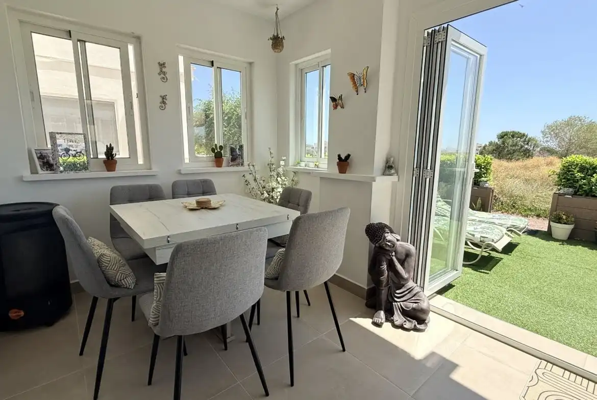 Apartamento con piscina en venta en N/A, imagen 2