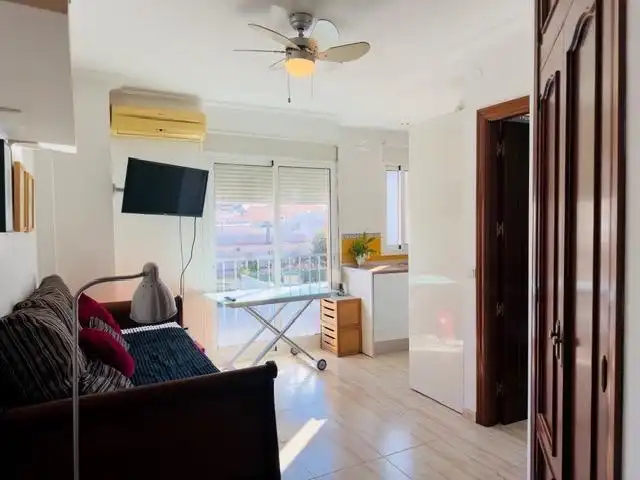 Sala d'estar de Apartament en venda en Mijas amb Calefacció, Moblat i Balcó