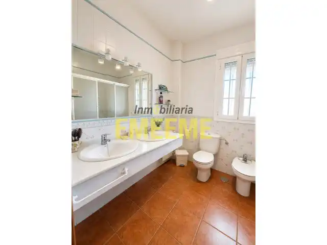 Houses for sale in La Planilla