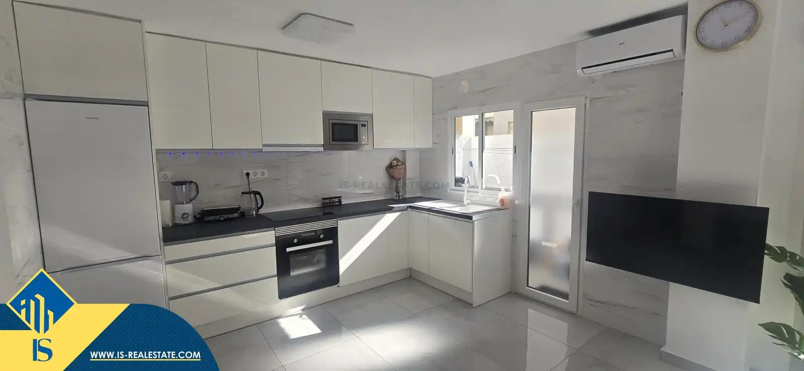 Flat with lift for sale in Playa del Acequión, Náufragos y Rocío del Mar, imagen 6