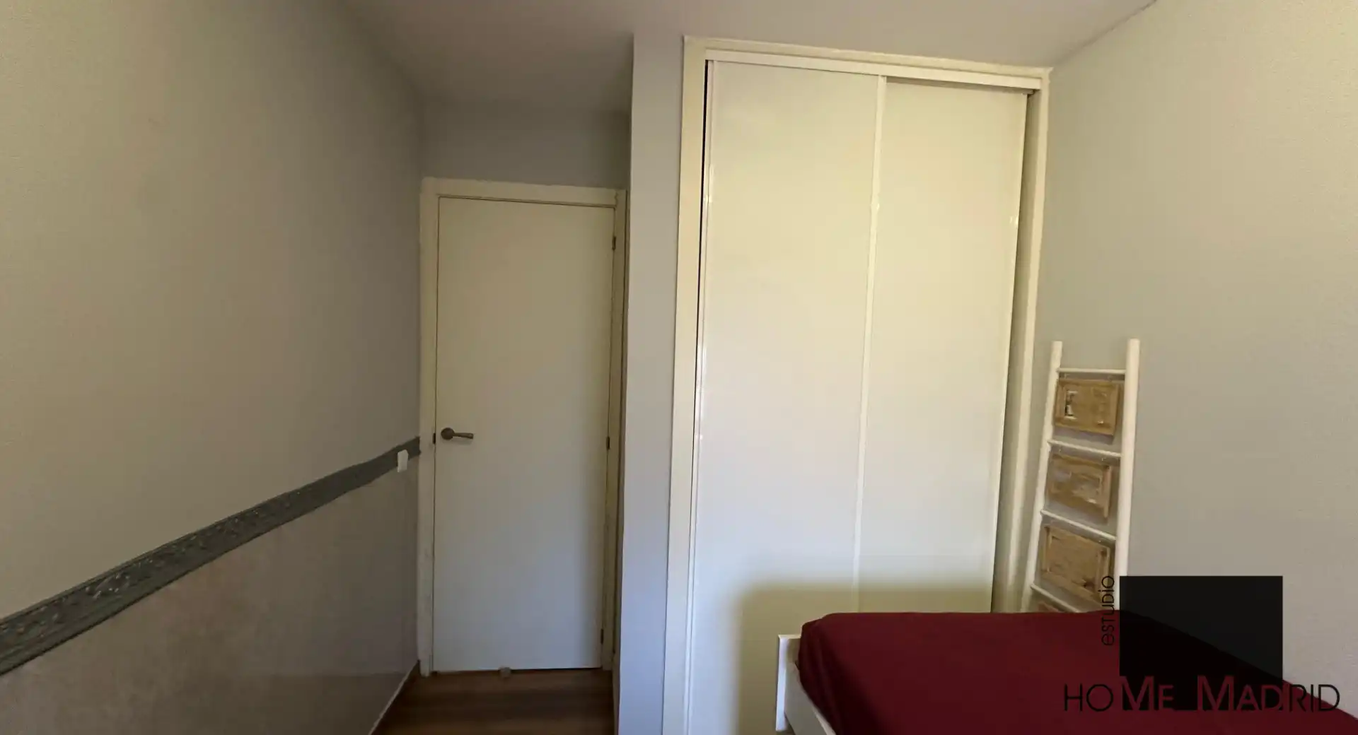 Bedroom of Flat for sale in Madrid  with Air Conditioner and Heating