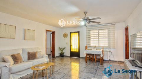 Foto 2 de Casa o xalet en venda a Salvador Dali, Sant Esteve Sesrovires, Barcelona