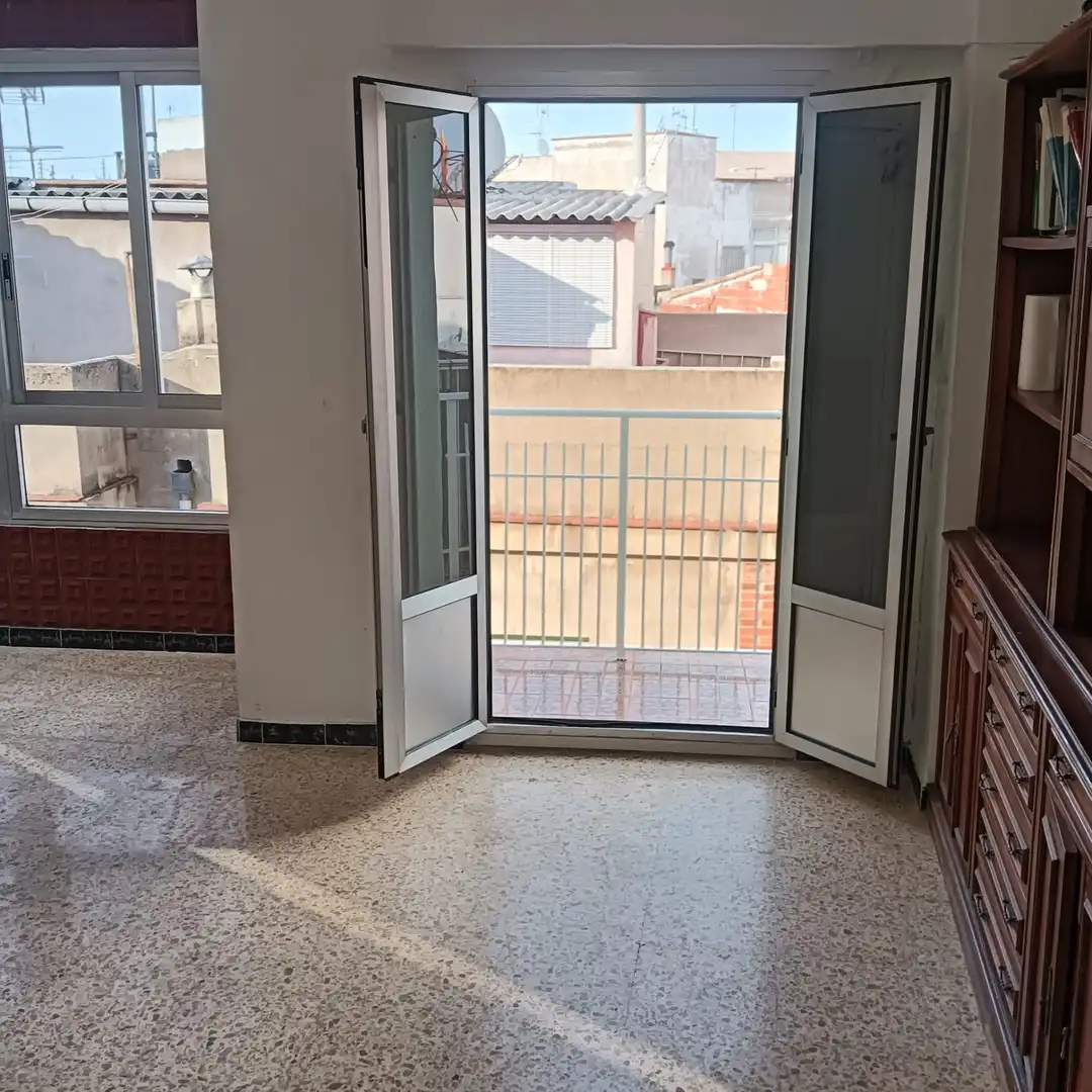 Wohnung mit Terrasse zum Verkauf in Carrer de la Creu 8, imagen 3