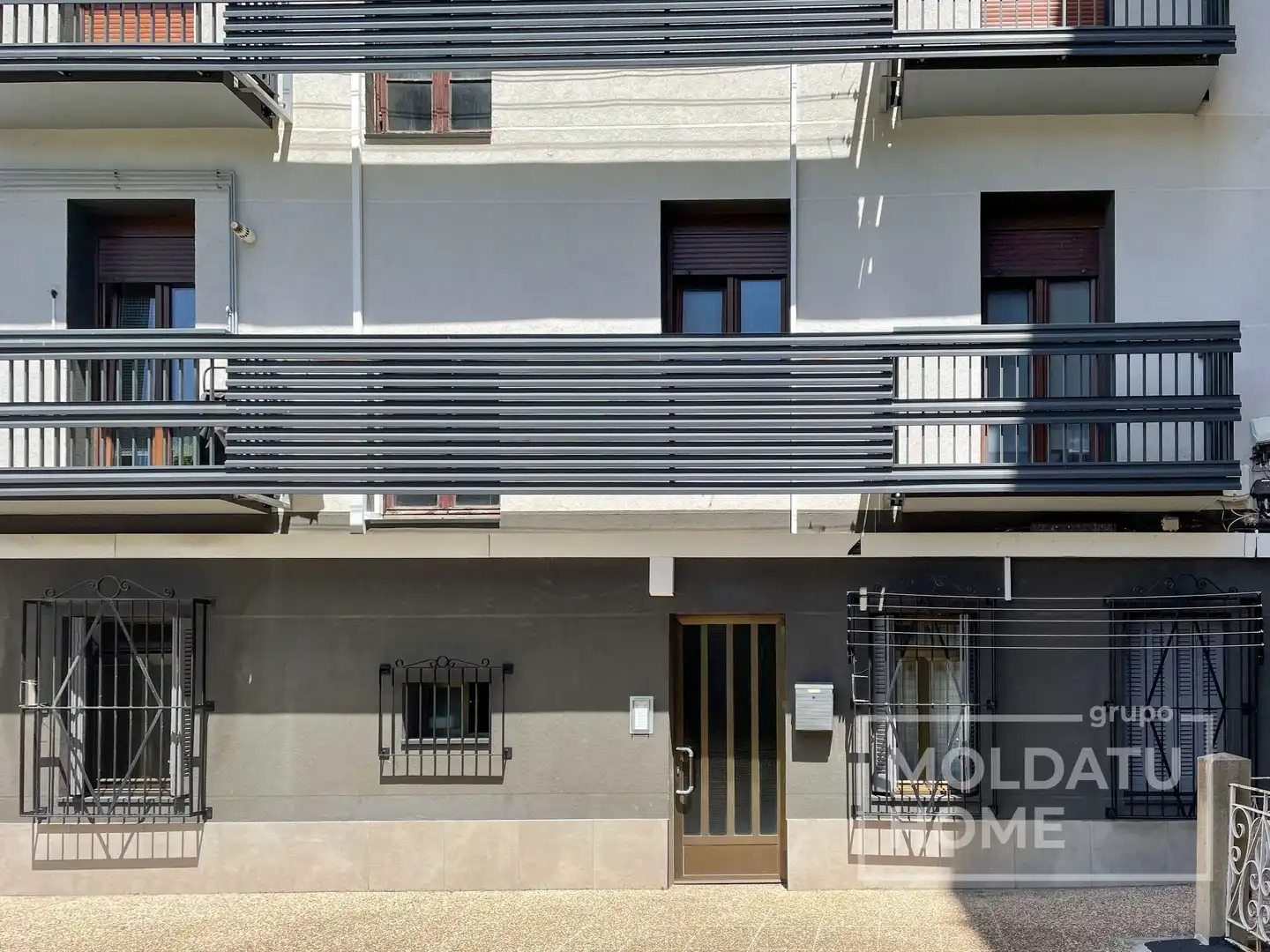 Exterior view of Flat for sale in Donostia - San Sebastián   with Heating and Terrace