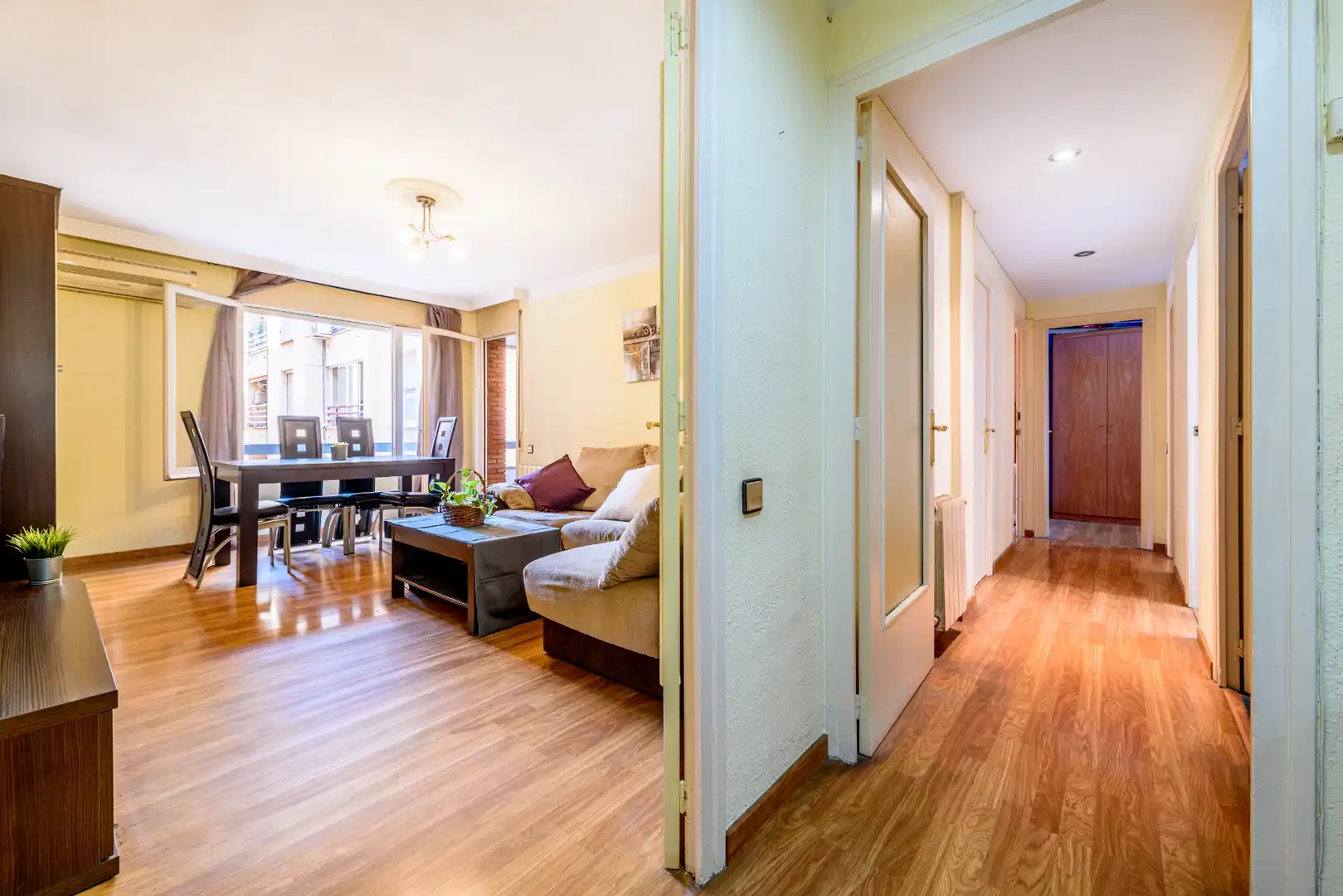 Flat with terrace for sale in Avinguda Catalunya, imagen 5
