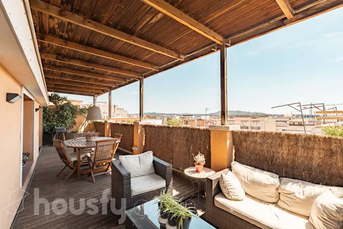 Terrace of Attic for sale in Vilafranca del Penedès  with Air Conditioner, Heating and Terrace