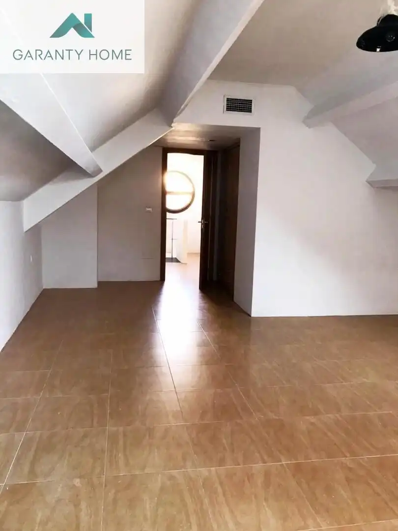 Ático de alquiler en Benalmádena con Aire acondicionado, Jardín privado y Terraza